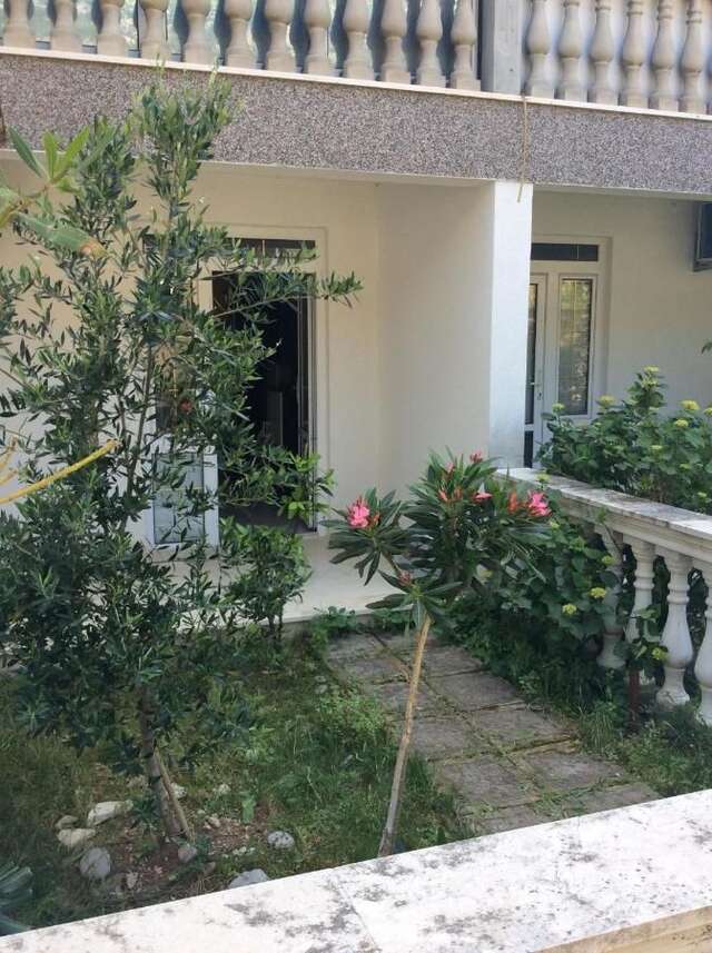 Хостелы Aleksandar Сутоморе-7