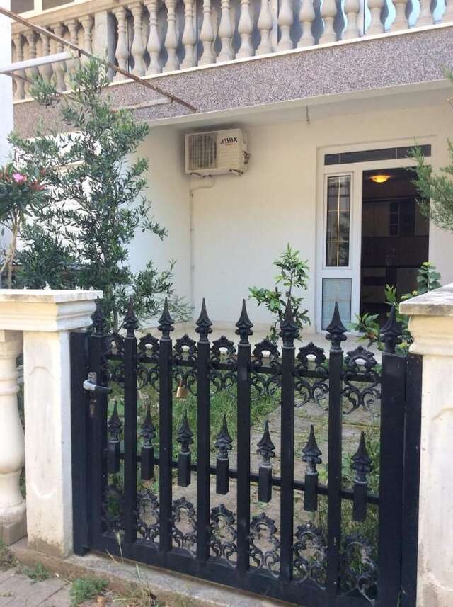 Хостелы Aleksandar Сутоморе-10